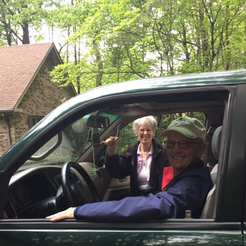 Mountain Neighbors Network offers a ride to seniors